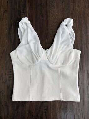 NWT Steve Madden White Crop Top M